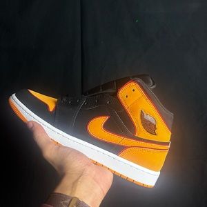 Size 11 - Jordan 1 Mid Fat Tongue